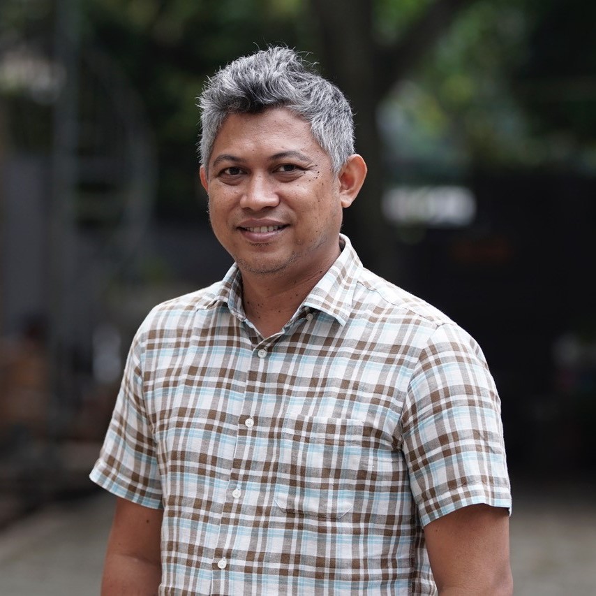 Headshot of Ade Darmawan, member of ruangrupa, a Jakarta-bsaed collective